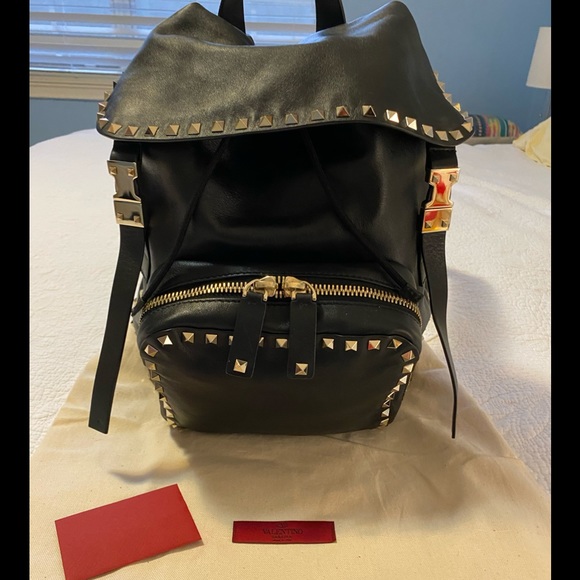 ❌SOLD❌Valentino Garavani Rockstud Black Leather - Picture 7 of 8